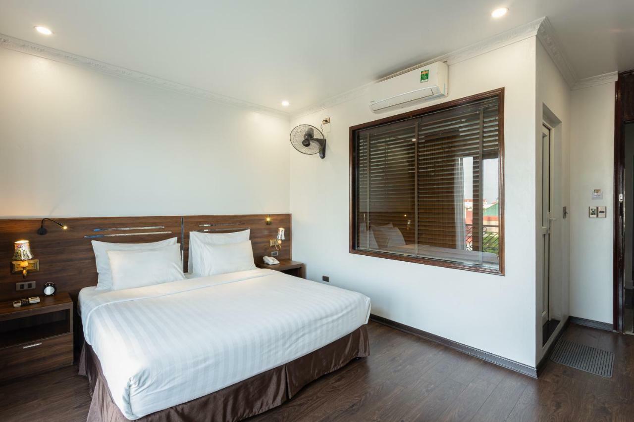 נין בין Rio Hotel מראה חיצוני תמונה